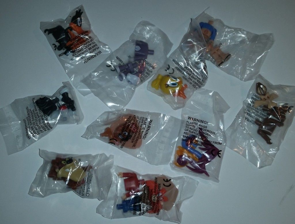 Character Building Looney Tunes Show Series 1 Figures in Bags