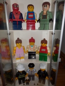 Lego 19 inch Giant Store Display Minifigure Model (5)
