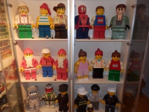 Lego 19 inch Giant Store Display Minifigure Model (8)