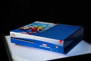 2014 SDCC Xbox 1 Custome Console Marvel Super Heroes