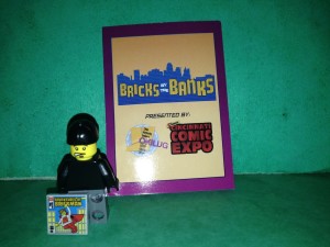 LEGO MINIFIGURE CINCINNATI COMIC EXPO 2014 RARE LIMITED EDITION OF 500 Back