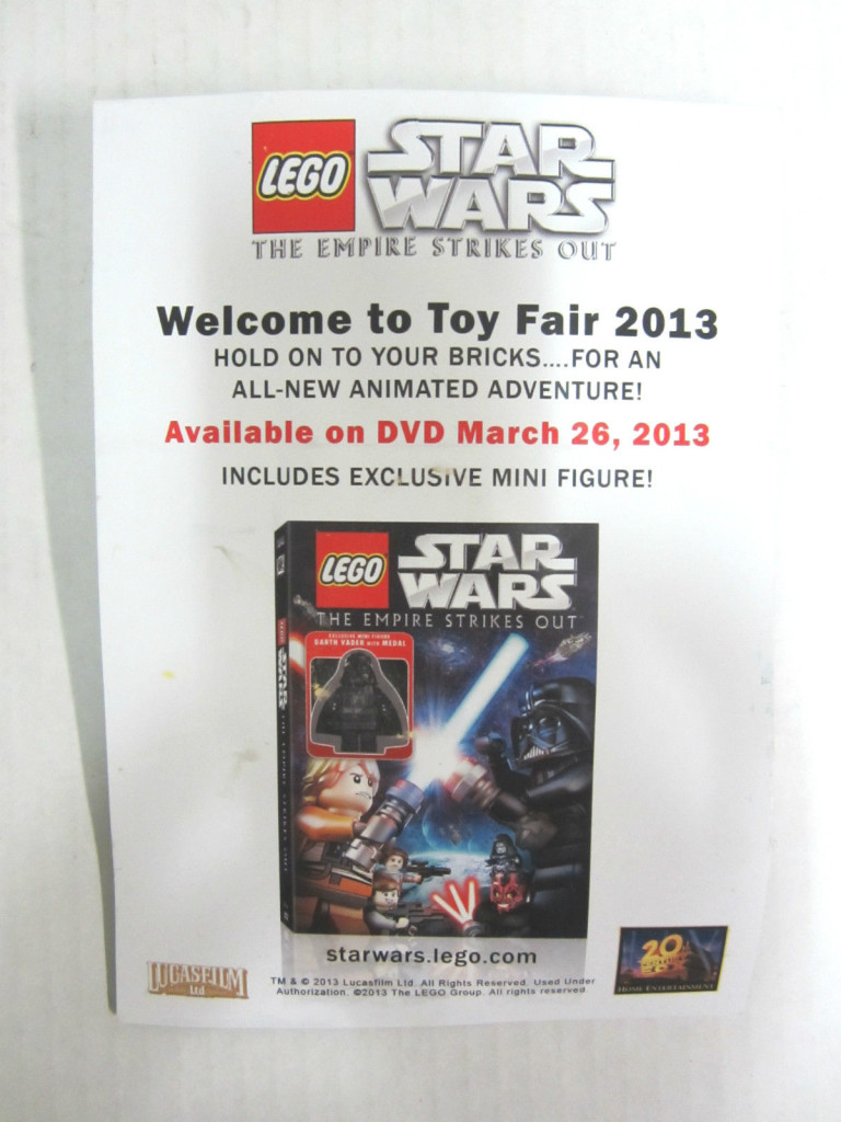 Lego Carded Darth Vader with Medal 2013 New York Toy Fair Back