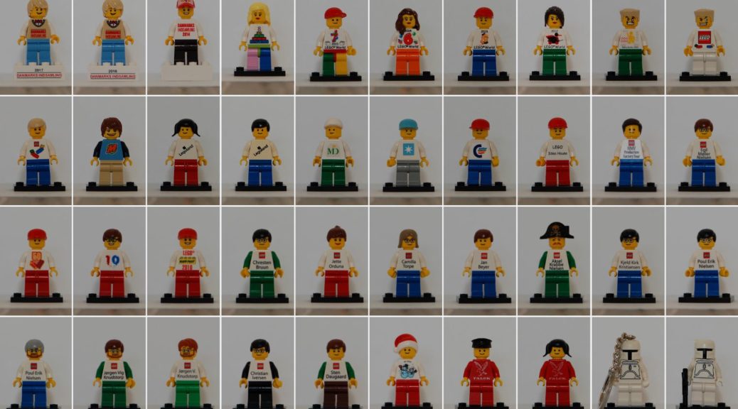 toys r us exclusive lego minifigures