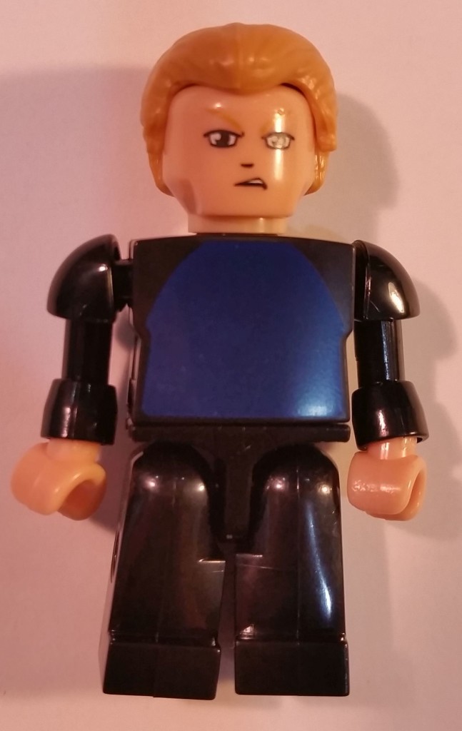 Specialist Blond Hair Minifigure A3137