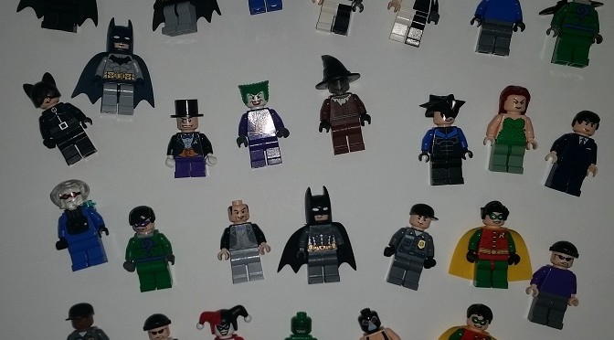 Full Collection of all Lego Batman Series 1 minifigures.