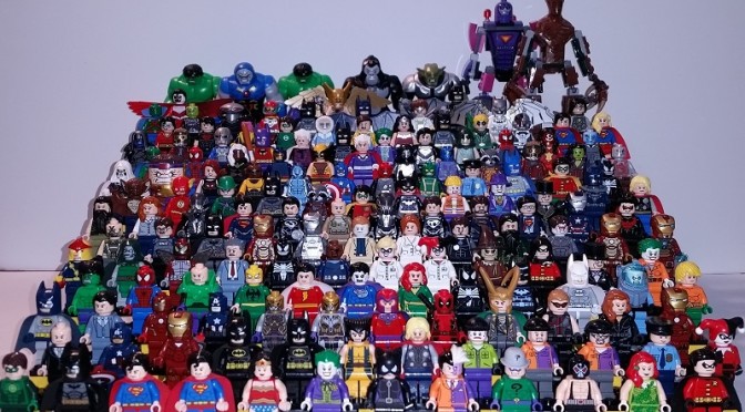 All 163 Lego Super Hero Minifigures in one Picture!  Quick before they release another one.