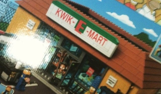 Lego Simpsons KWIK-E-MART first leaked image(s) of box art and four minifigures found