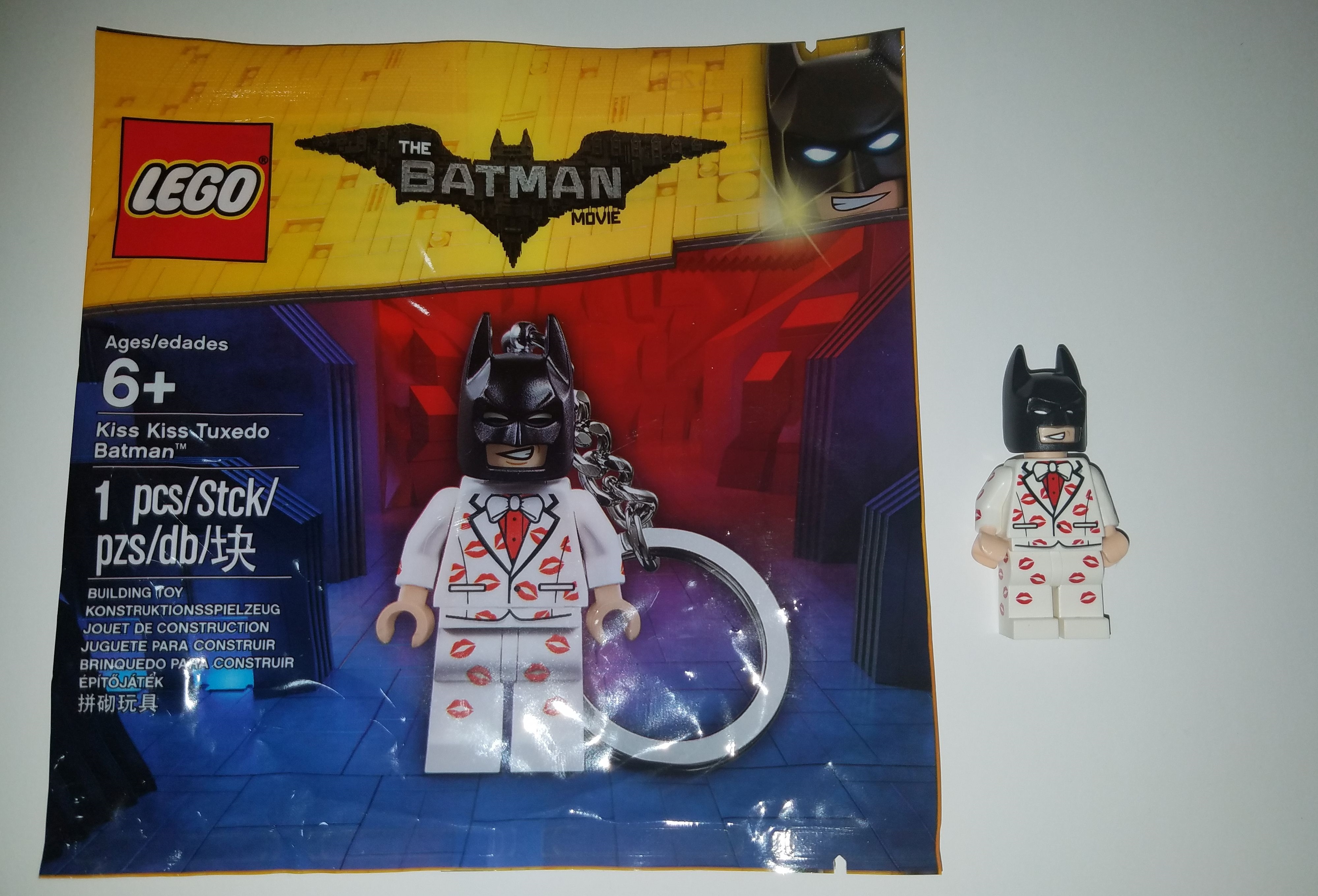 LEGO 5004928 Batman Movie Kiss Kiss Tuxedo Key Chain for sale online 