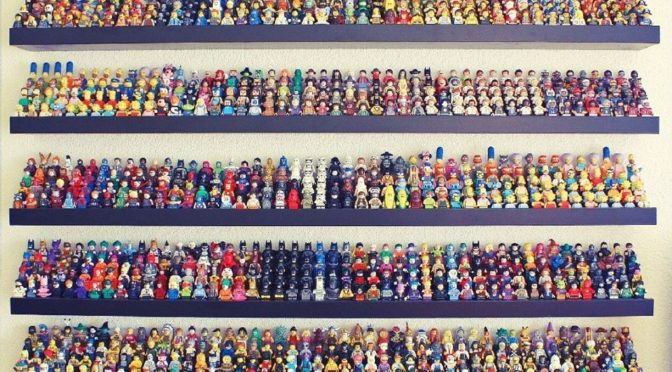 COLLECTORS CORNER MINIFIGURE DISPLAY – HOW DO YOU DISPLAY YOUR MINIFIGURES – HERE IS HOW MIKAEL DISPLAYS HIS COLLECTION