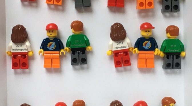 First lego League 2011 Minifigures Set of 18 from 6 cities